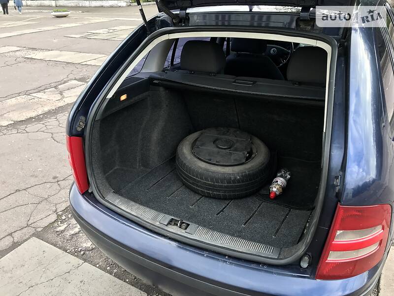 Універсал Skoda Fabia 2002 в Дніпрі