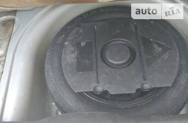 Хетчбек Skoda Fabia 2002 в 