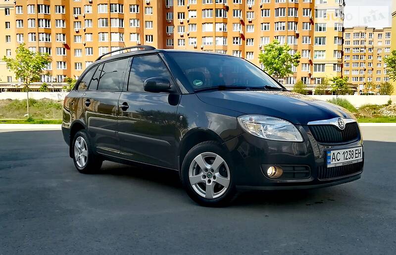 Універсал Skoda Fabia 2009 в Києві