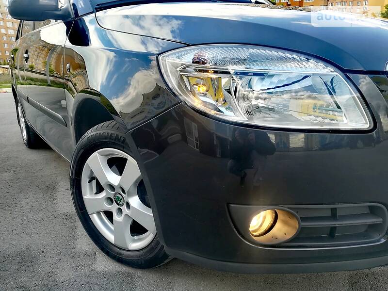 Універсал Skoda Fabia 2009 в Києві