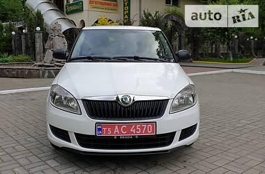 Хэтчбек Skoda Fabia 2011 в Дрогобыче