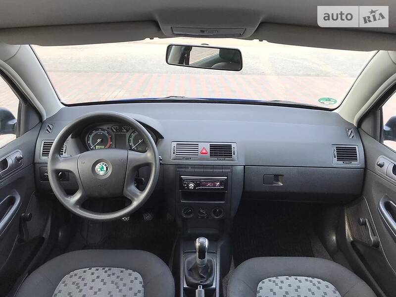Хетчбек Skoda Fabia 2006 в Старокостянтинові