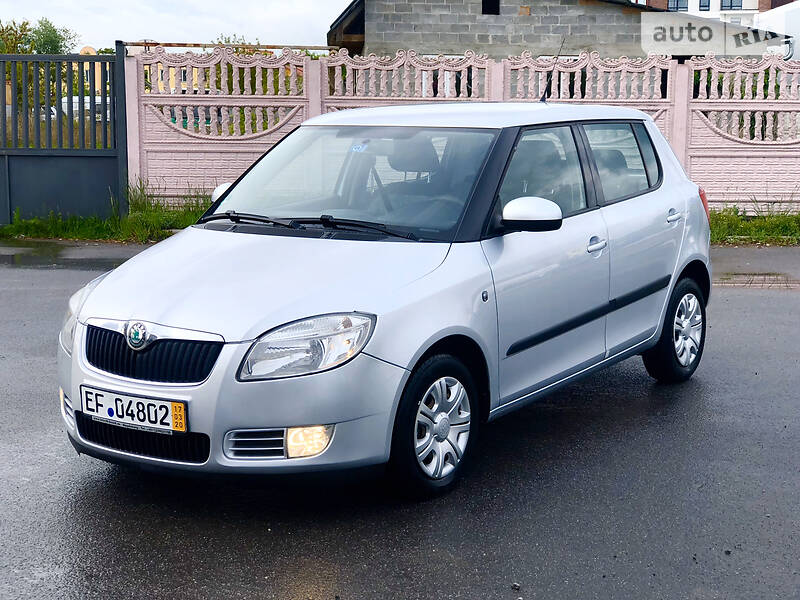 Хетчбек Skoda Fabia 2008 в Старокостянтинові
