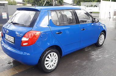 Хэтчбек Skoda Fabia 2010 в Ровно