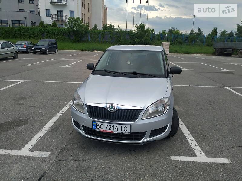 Універсал Skoda Fabia 2011 в Львові