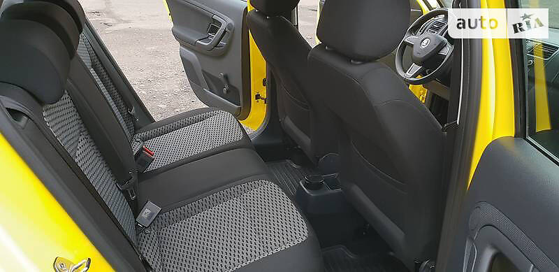 Універсал Skoda Fabia 2013 в Полтаві