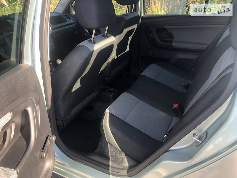 Хетчбек Skoda Fabia 2009 в Львові фото 2 Хетчбек Skoda Fabia 2009 в Львові