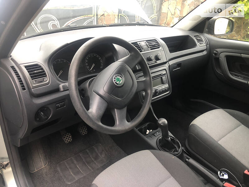 Хетчбек Skoda Fabia 2009 в Львові фото 15 Хетчбек Skoda Fabia 2009 в Львові
