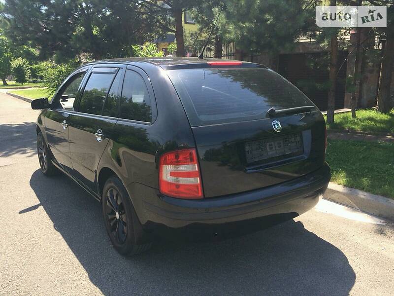 Універсал Skoda Fabia 2006 в Києві