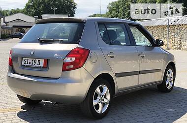 Хетчбек Skoda Fabia 2008 в 