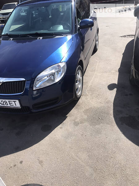 Хетчбек Skoda Fabia 2008 в Рівному