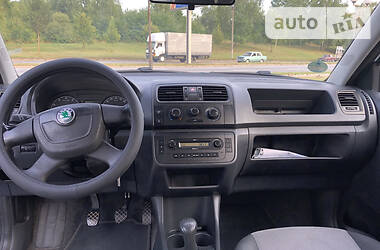 Хетчбек Skoda Fabia 2009 в 