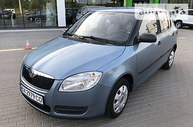 Хетчбек Skoda Fabia 2009 в 