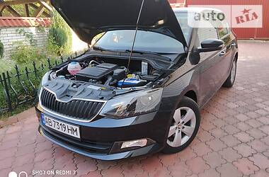 Хетчбек Skoda Fabia 2016 в 