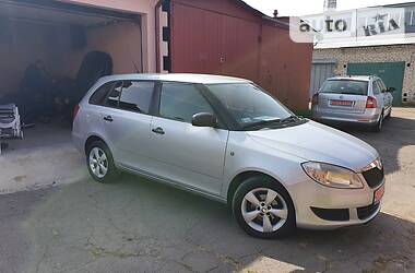 Універсал Skoda Fabia 2010 в Луцьку