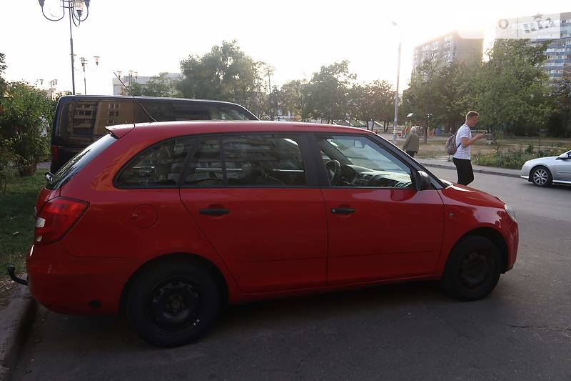 Універсал Skoda Fabia 2008 в Києві