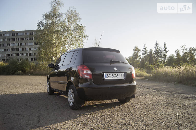 Хетчбек Skoda Fabia 2008 в Новому Розділі