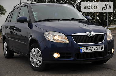 Универсал Skoda Fabia 2009 в Черкассах