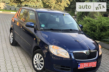 Хэтчбек Skoda Fabia 2009 в Дрогобыче