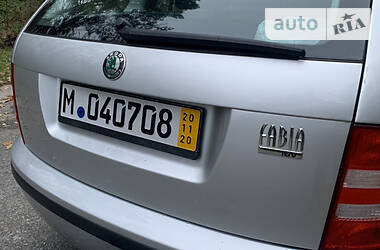 Універсал Skoda Fabia 2006 в Вінниці