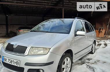 Универсал Skoda Fabia 2006 в Сумах