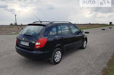 Универсал Skoda Fabia 2009 в Тернополе