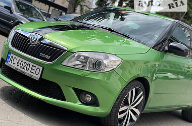 Хетчбек Skoda Fabia 2011 в Луцьку