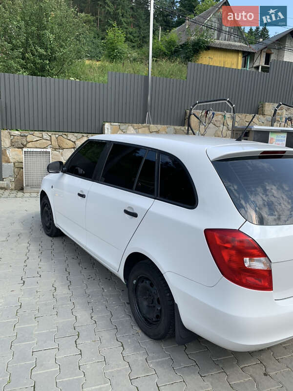 Універсал Skoda Fabia 2012 в Яремчі