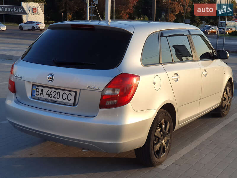 Универсал Skoda Fabia 2014 в Виннице