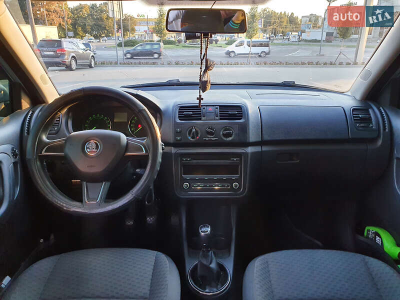 Универсал Skoda Fabia 2014 в Виннице