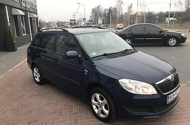 Универсал Skoda Fabia 2011 в Ровно