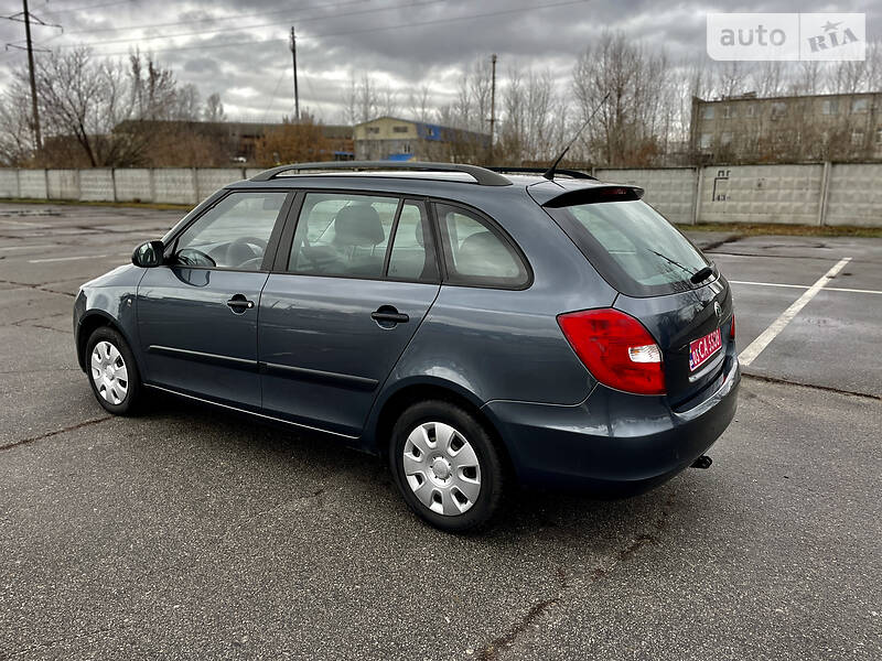 Универсал Skoda Fabia 2010 в Кременчуге фото 3 Универсал Skoda Fabia 2010 в Кременчуге