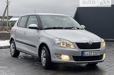 Хэтчбек Skoda Fabia 2014 в 