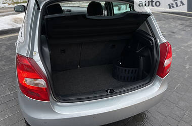Хэтчбек Skoda Fabia 2014 в 