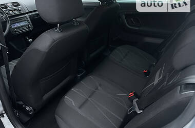 Хэтчбек Skoda Fabia 2014 в 