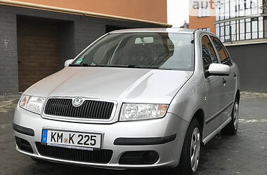 Седан Skoda Fabia 2005 в Ивано-Франковске