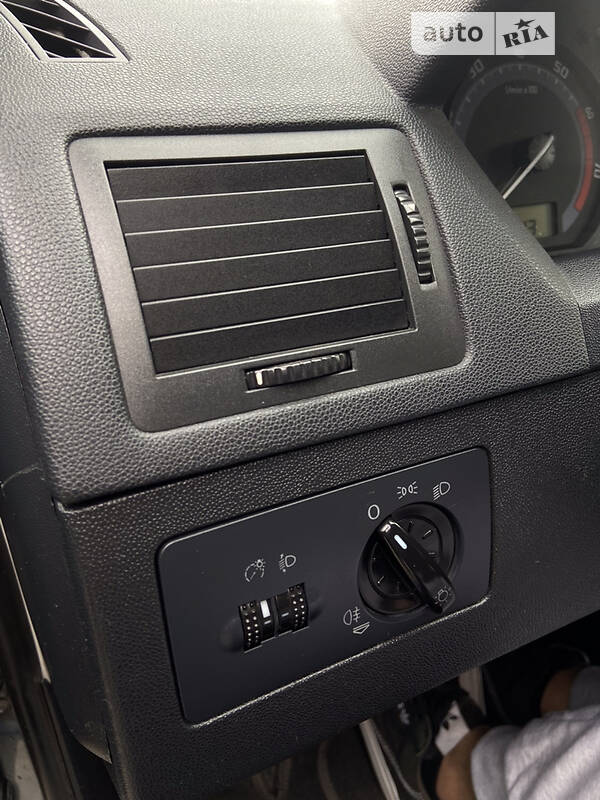 Универсал Skoda Fabia 2004 в Виннице