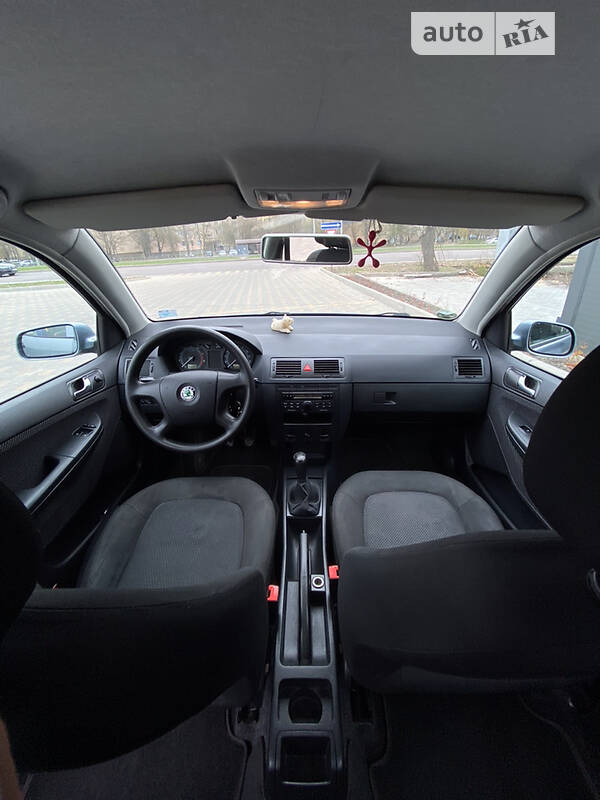 Универсал Skoda Fabia 2004 в Виннице