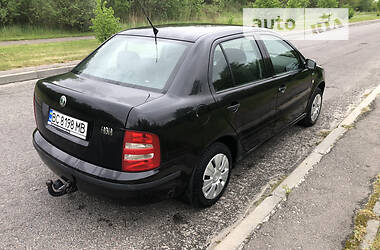 Седан Skoda Fabia 2004 в Львові