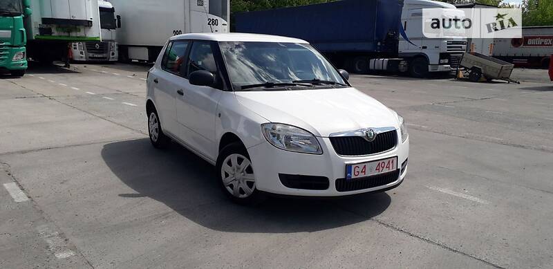 Хетчбек Skoda Fabia 2009 в Луцьку