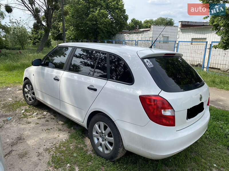 Skoda Fabia 2010