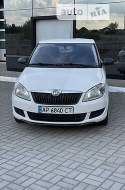 Хэтчбек Skoda Fabia 2012 в Запорожье