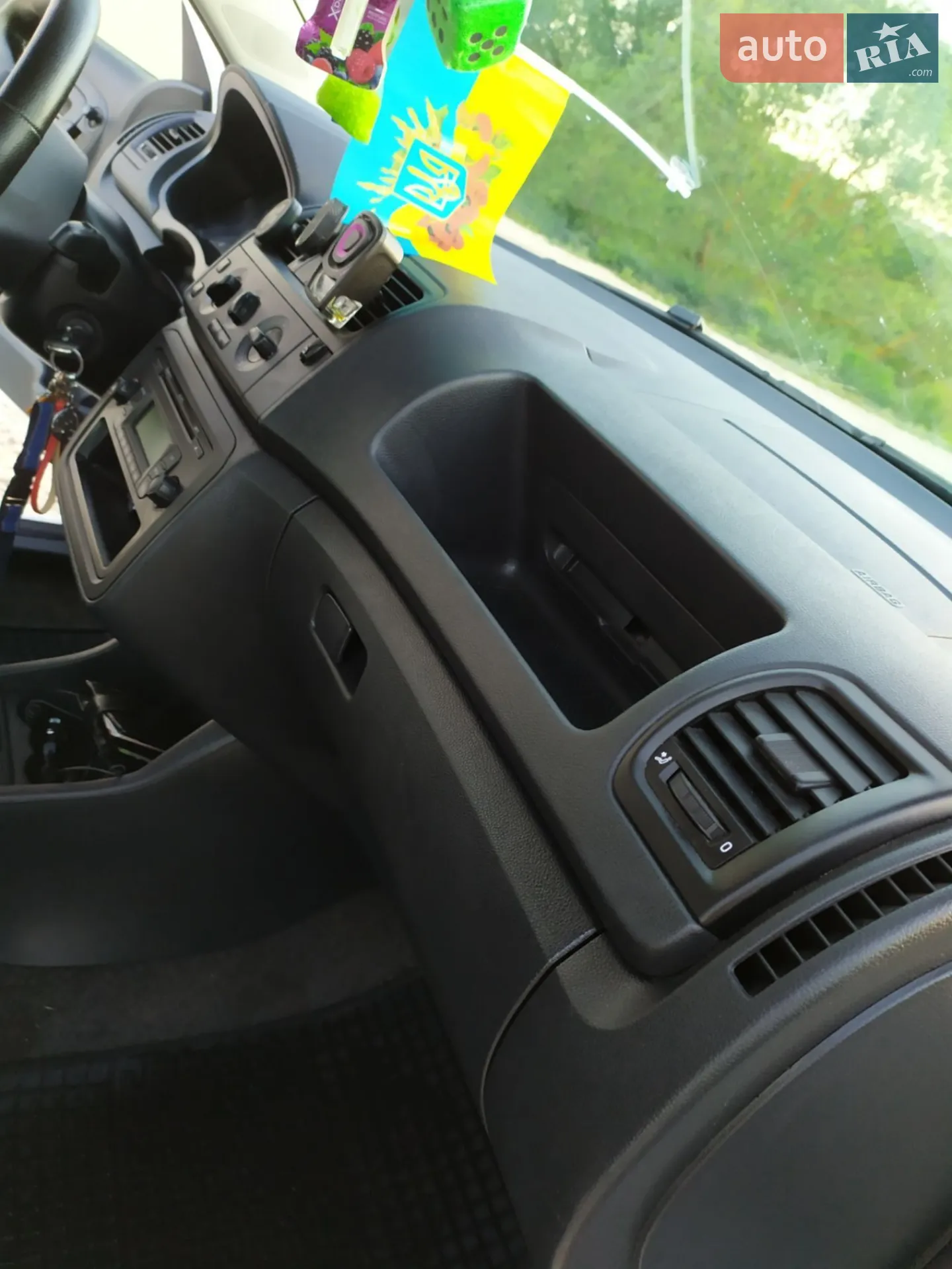 2014 Skoda Fabia - мініатюра 14