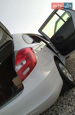 Універсал Skoda Fabia 2014 в Тернополі