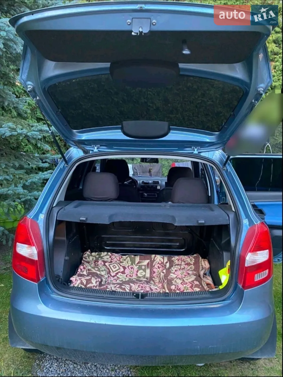 2010 Skoda Fabia - мініатюра 12