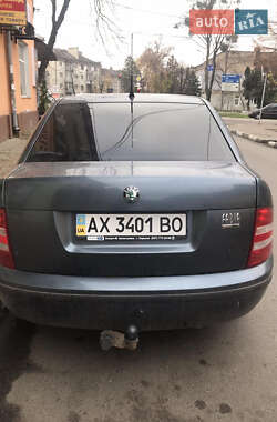 Седан Skoda Fabia 2006 в 