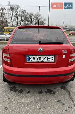 Хэтчбек Skoda Fabia 2007 в 