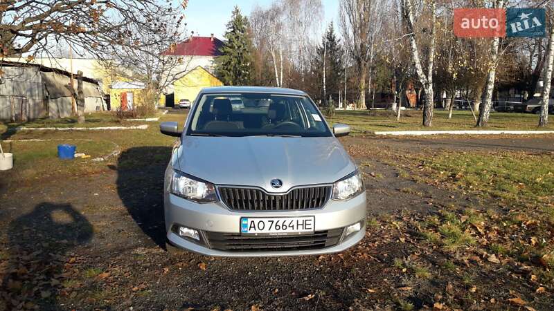 Универсал Skoda Fabia 2017 в Ужгороде