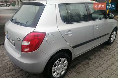Хетчбек Skoda Fabia 2008 в Дніпрі