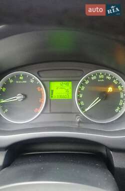 Хетчбек Skoda Fabia 2008 в Дніпрі